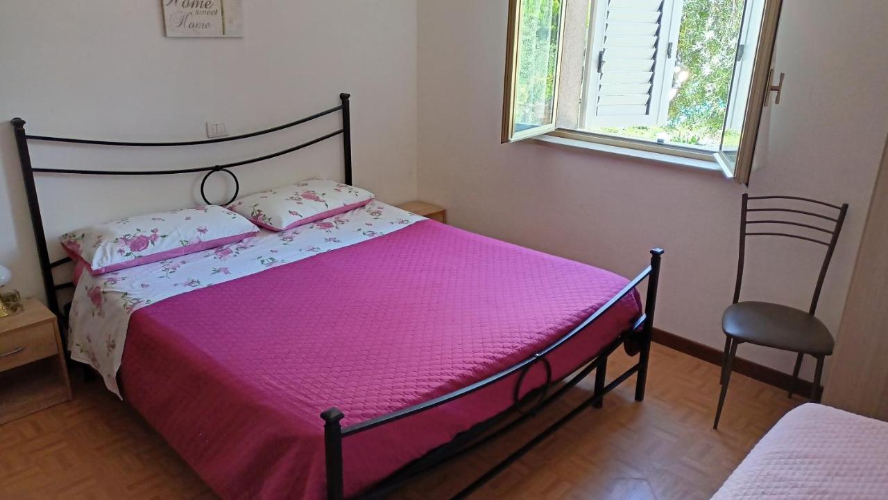 Marco - Camere Con Bagno Privato Vicino Al Centro Foligno Exteriér fotografie