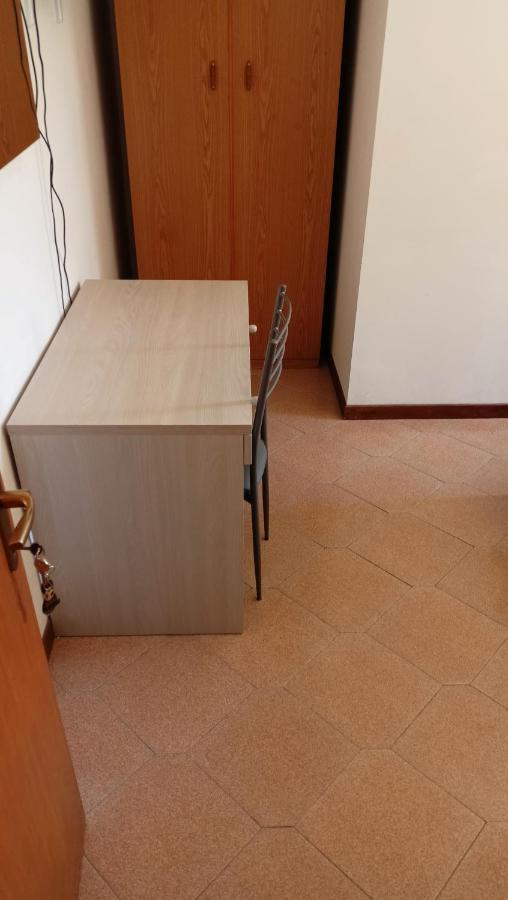 Marco - Camere Con Bagno Privato Vicino Al Centro Foligno Exteriér fotografie